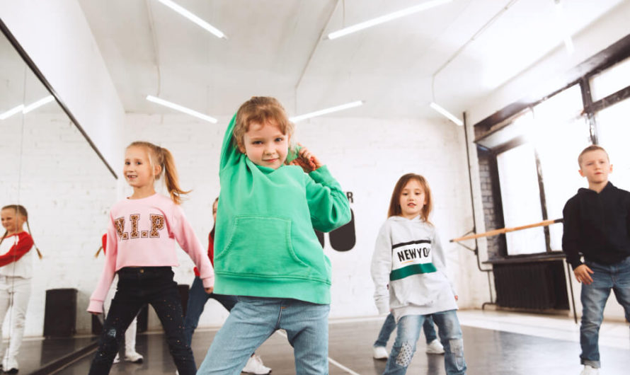 The Many Benefits of Dance Classes for Children